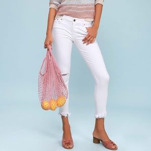 White distressed skinny jeans